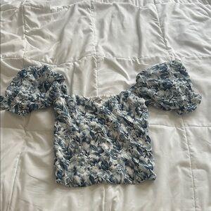 Abercrombie & Fitch Floral Puff Sleeve Blouse - Blue and White